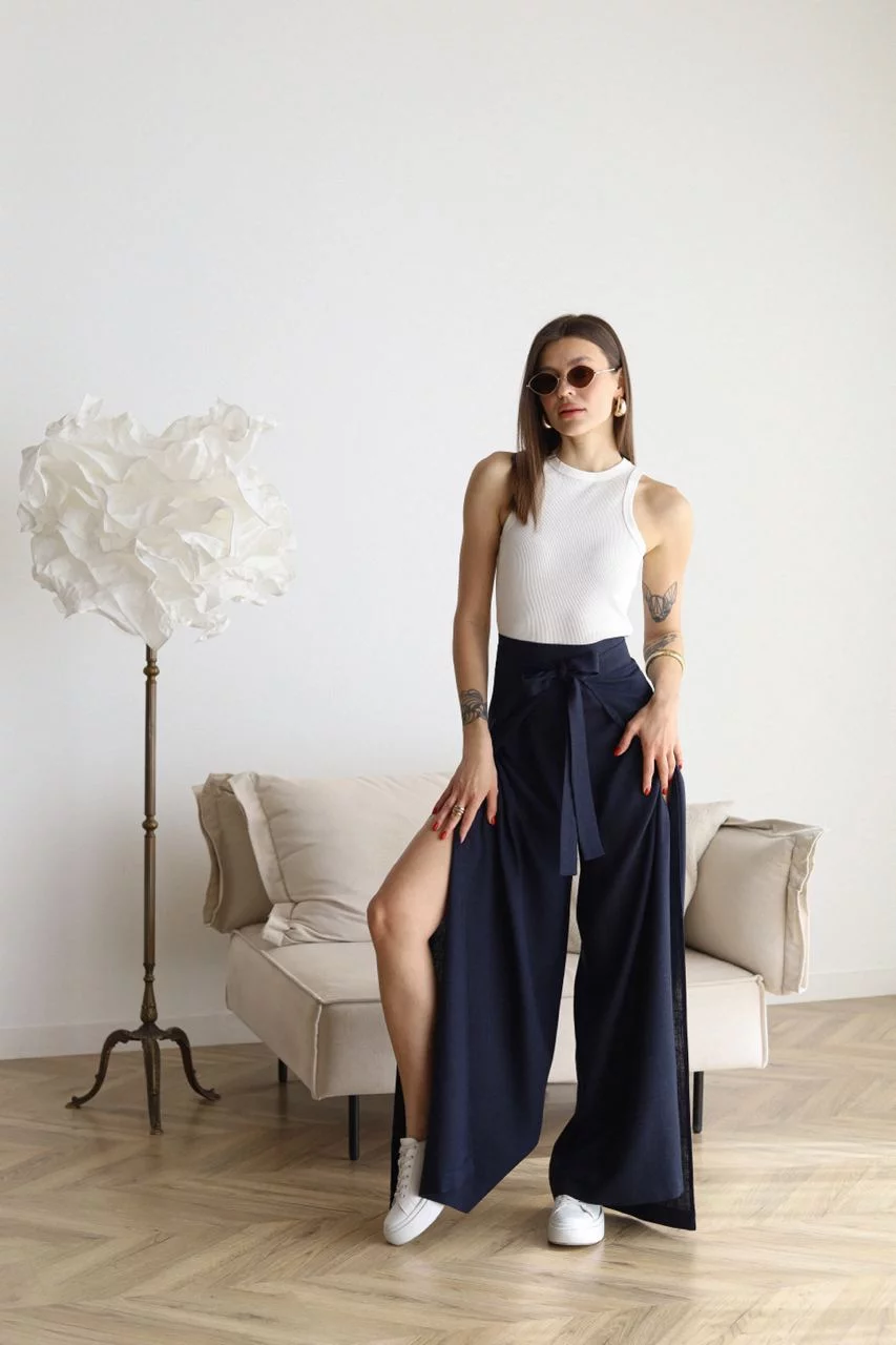 ORIANELLE – FLOWY LINEN TROUSERS FOR SPRING-SUMMER