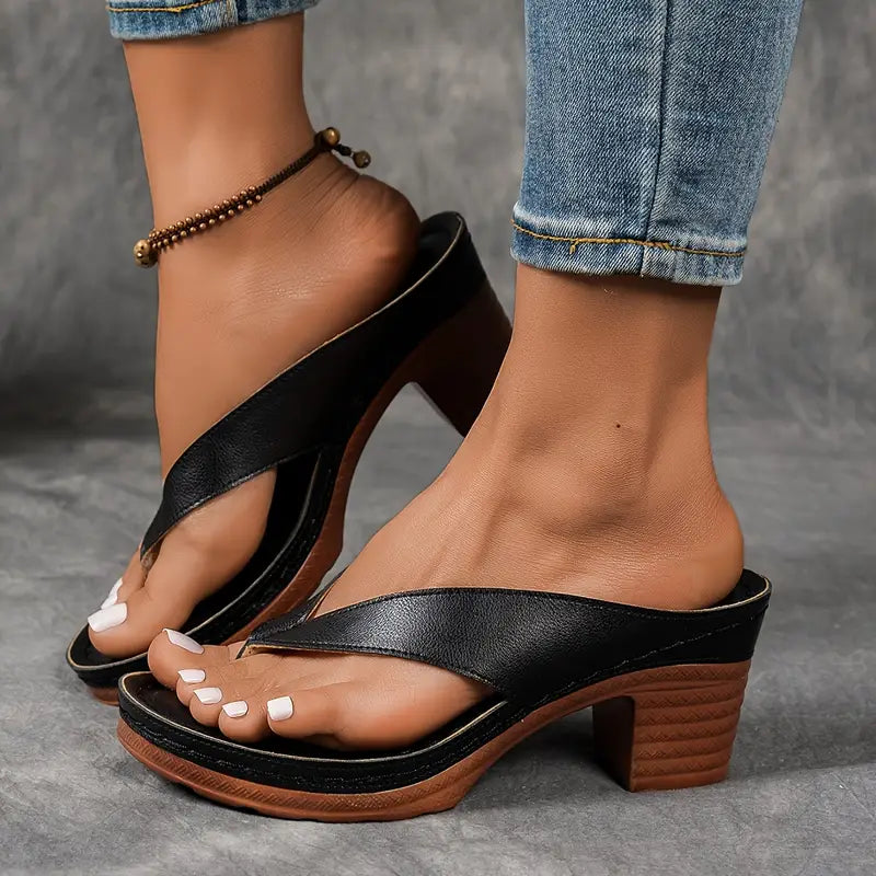 SERENELLE – ULTRA COMFORTABLE SANDALS WITH A CHUNKY HEEL