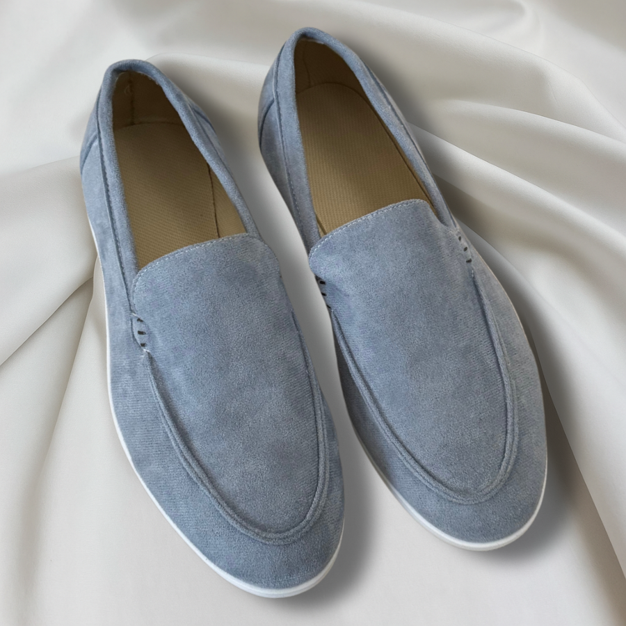 GIVALLI – ELEGANT SUEDE LOAFERS