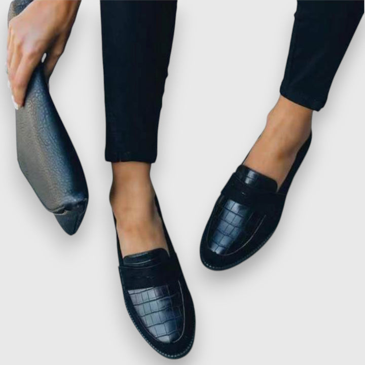James - Chic Comfort Loafers