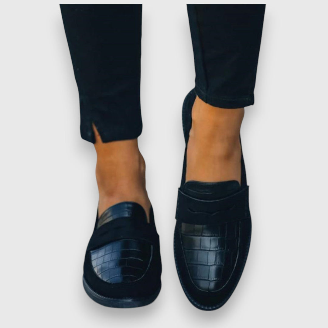 James - Chic Comfort Loafers