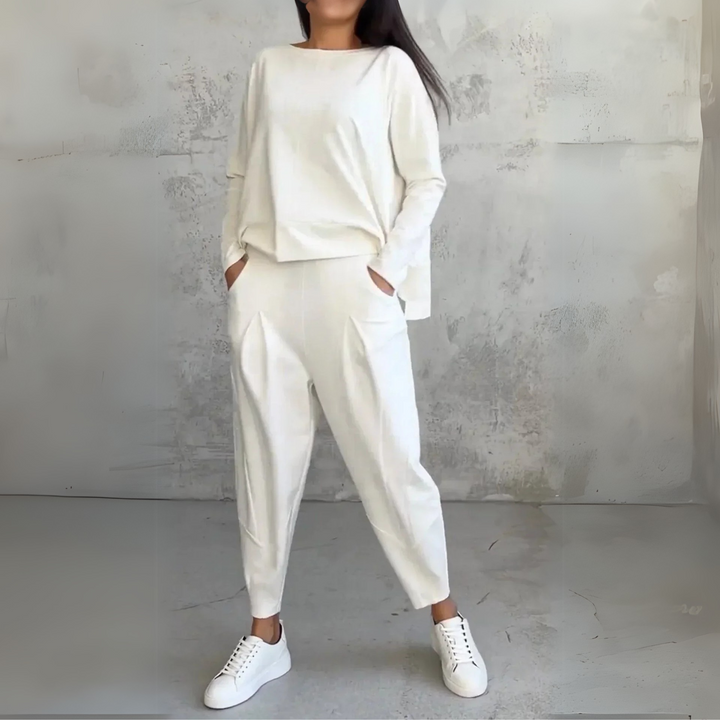 Daria - Elegant & Chic Two-Piece Ensemble – Effortless Style & Comfort