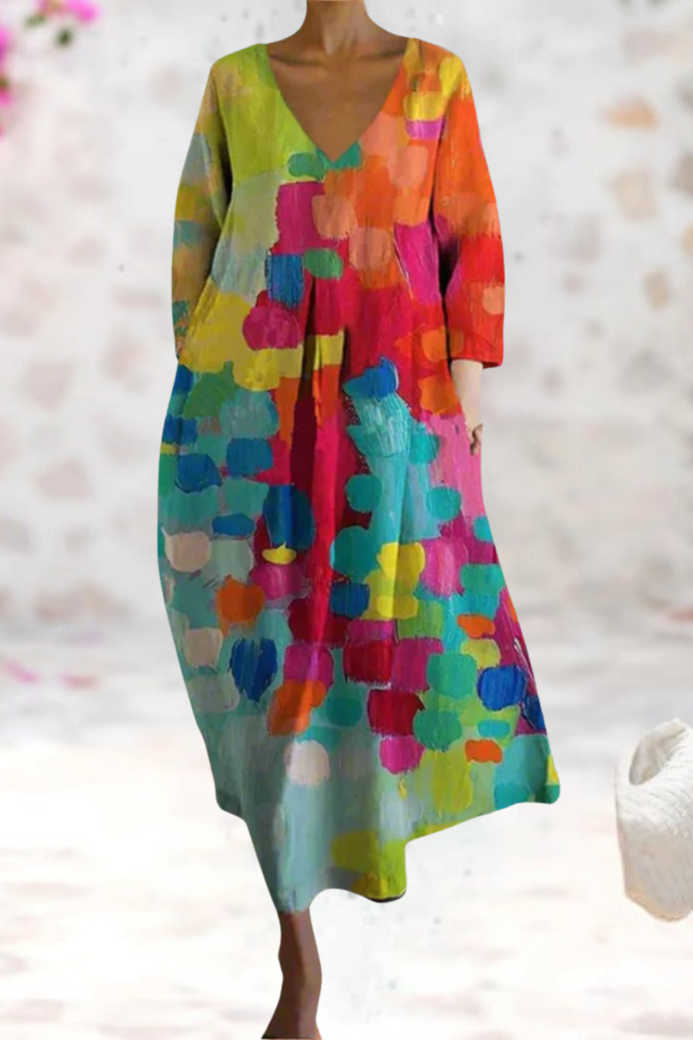 Renate - Chic V-Neck Dress