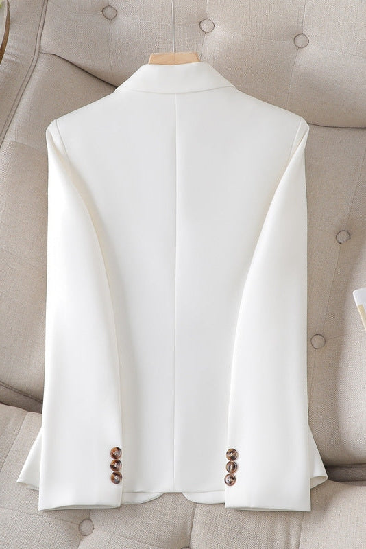 AMIRAH – CHARM PERFECT BLAZER WITH TAILORED ELEGANCE