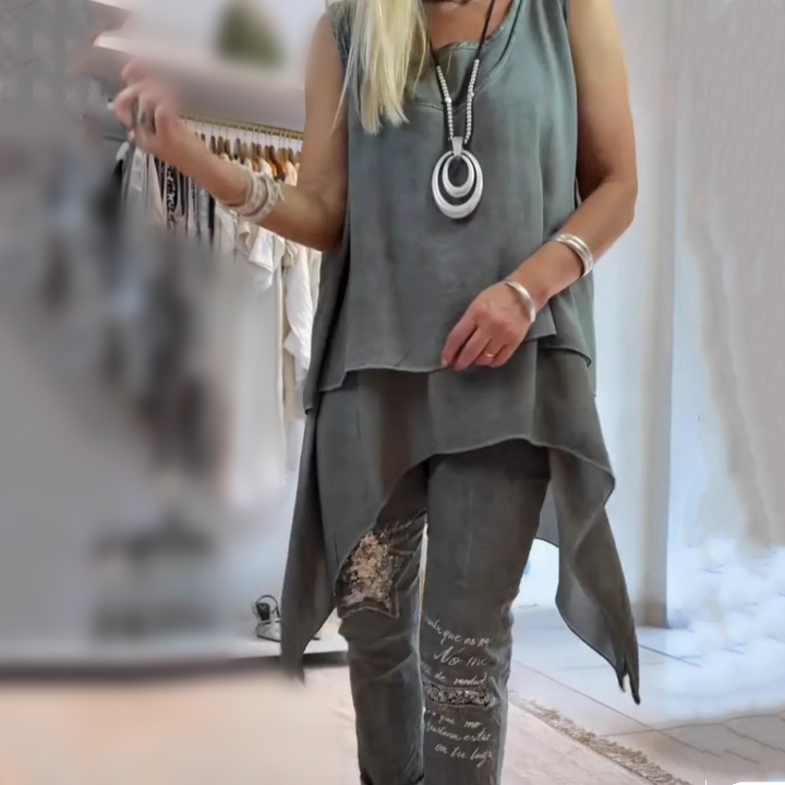 Nella – Women’s Two-Piece Set