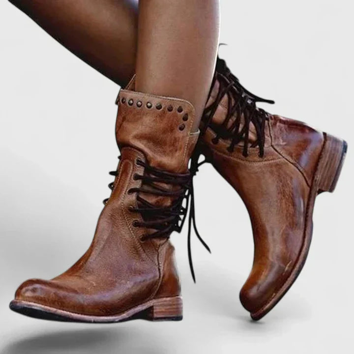 MYRALISSE – ELEGANT BOOTS WITH TIMELESS STYLE