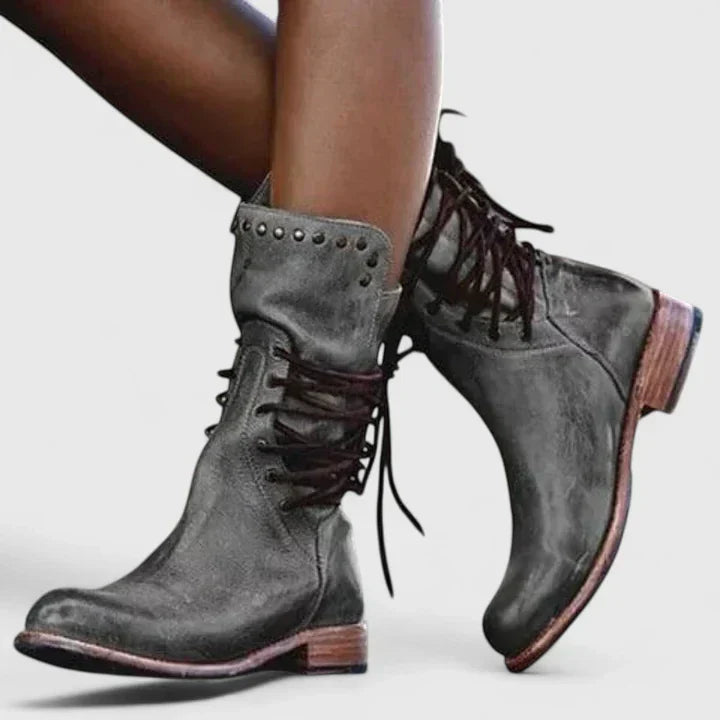MYRALISSE – ELEGANT BOOTS WITH TIMELESS STYLE