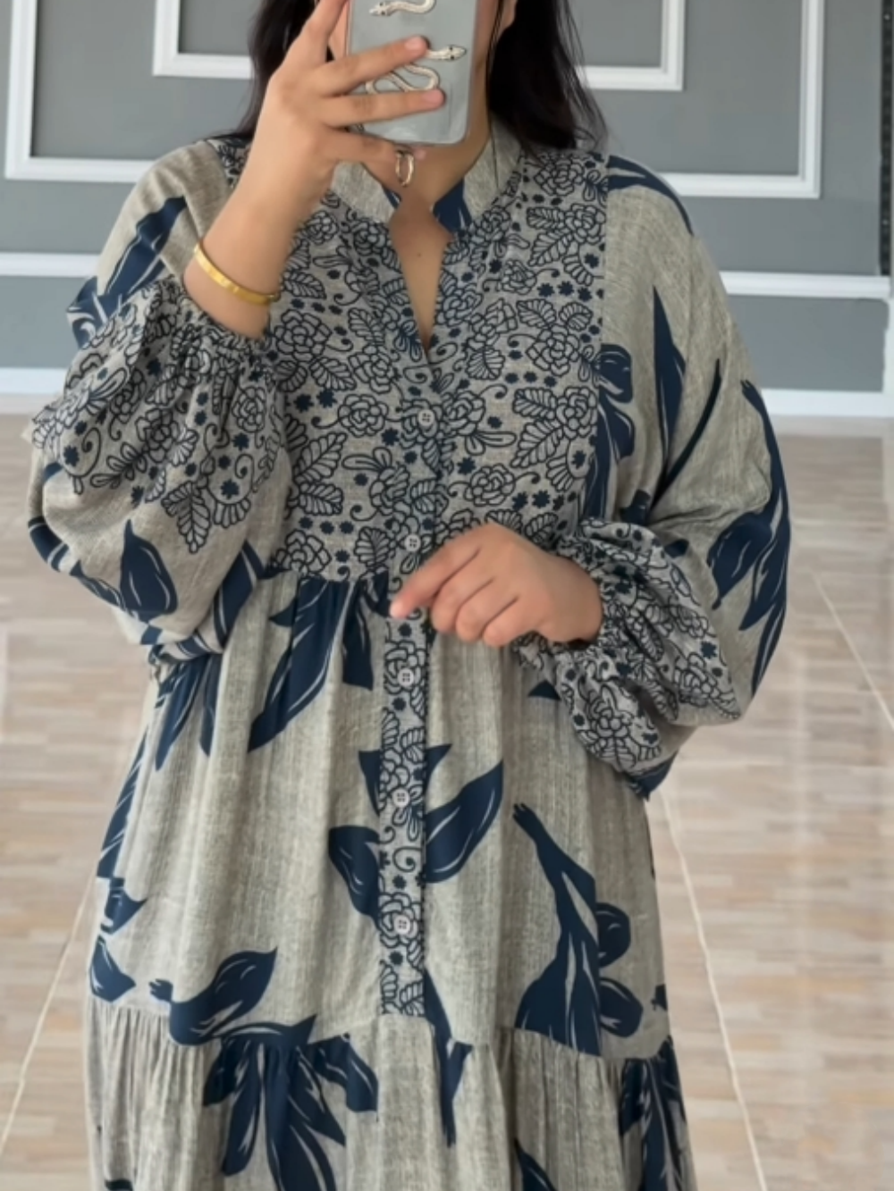 MIREYA – RELAXED LANTERN SLEEVE DRESS
