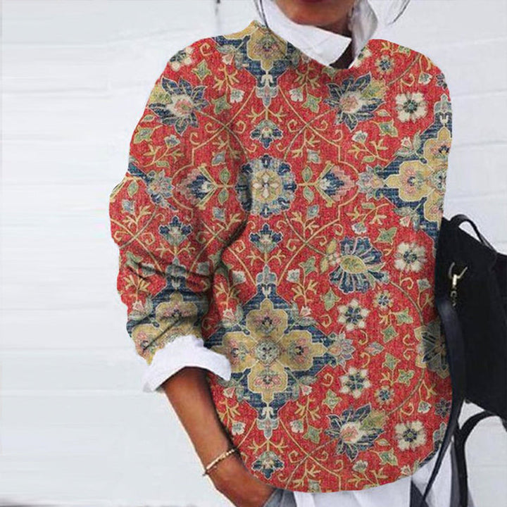 Amelia - Trendy Sweater