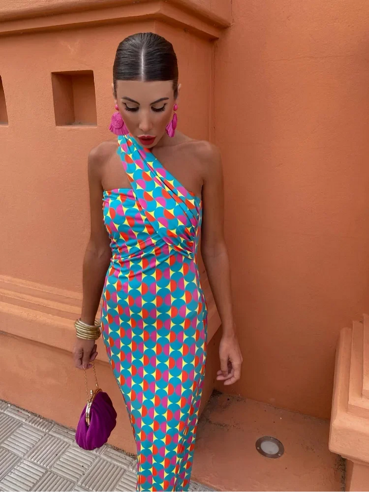 Lynor - Elegant Midi Dress