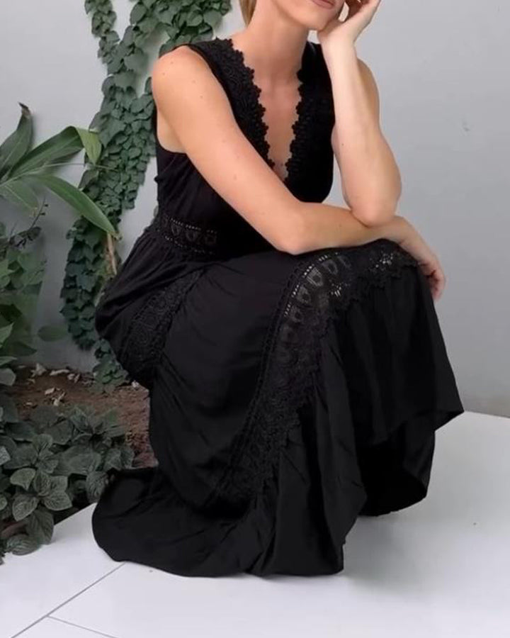 EMBER – ELEGANT V-NECK LACE TOP DRESS