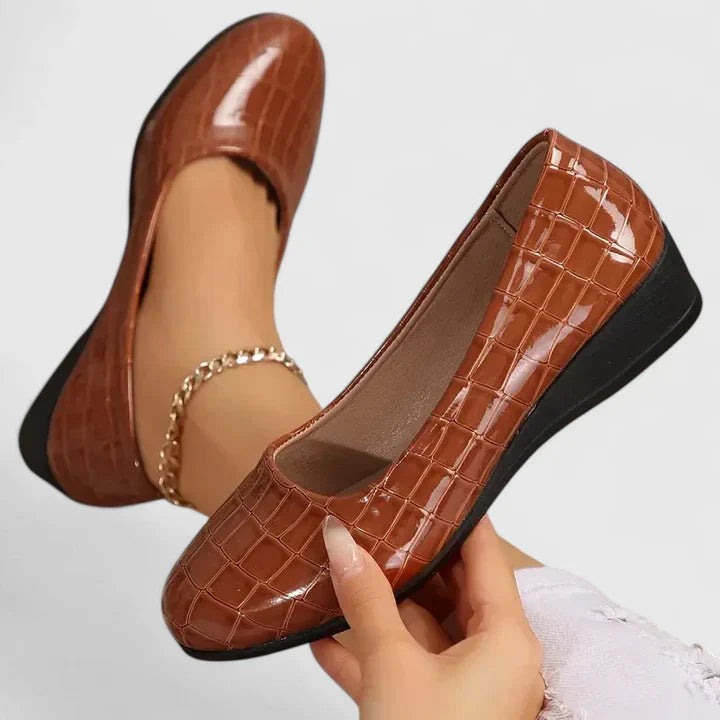 AURENELLEA – ORTHOPEDIC SHOES