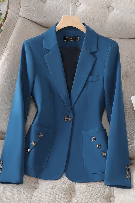 AMIRAH – CHARM PERFECT BLAZER WITH TAILORED ELEGANCE
