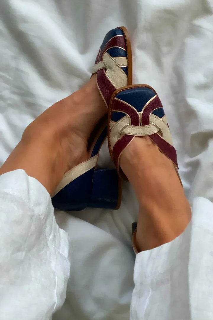 TRI-COLOR SLIP-ON FLATS