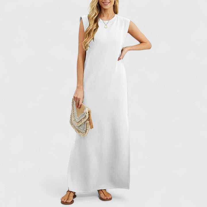LUNA – ELEGANT MAXI DRESS