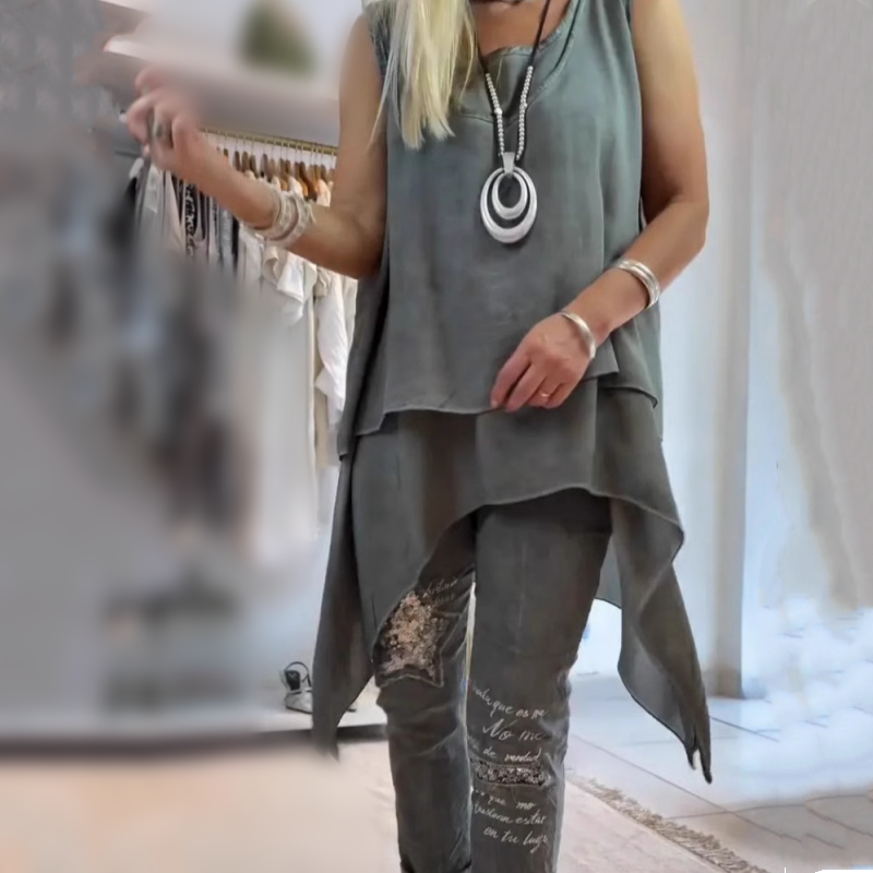 Nella – Women’s Two-Piece Set